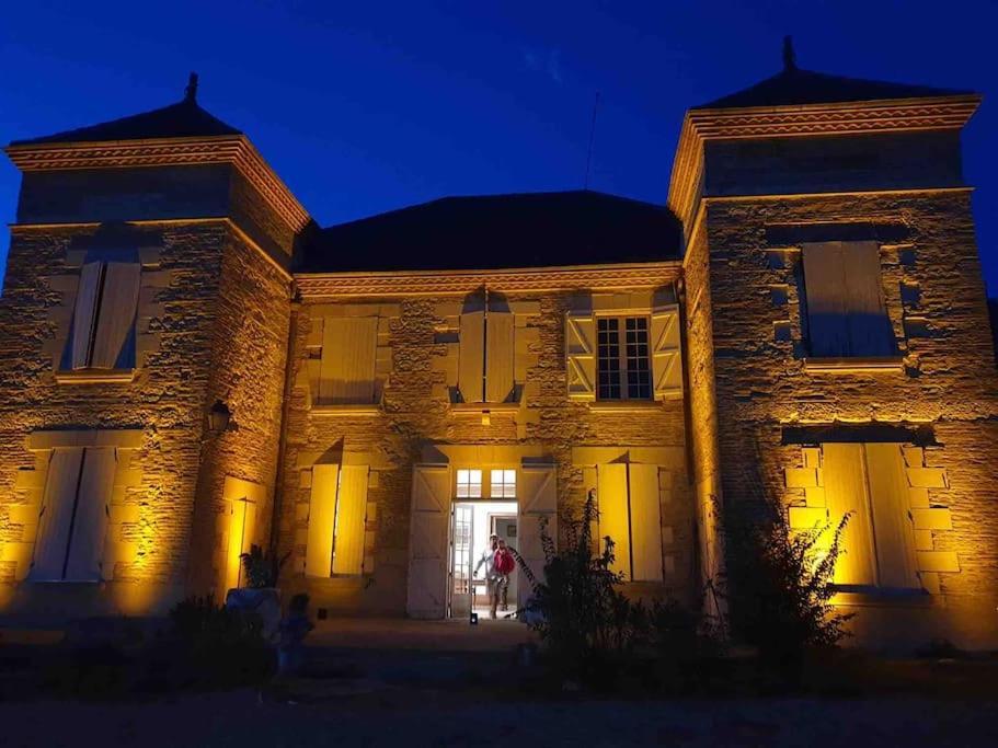 Chateau D'Issandou Golfech Esterno foto