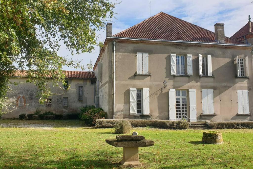 Chateau D'Issandou Golfech Esterno foto