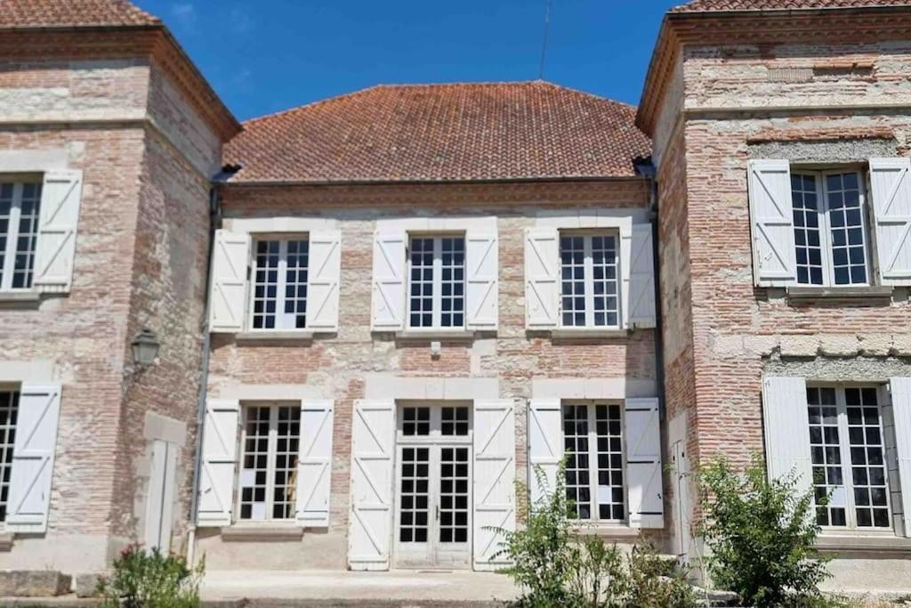 Chateau D'Issandou Golfech Esterno foto
