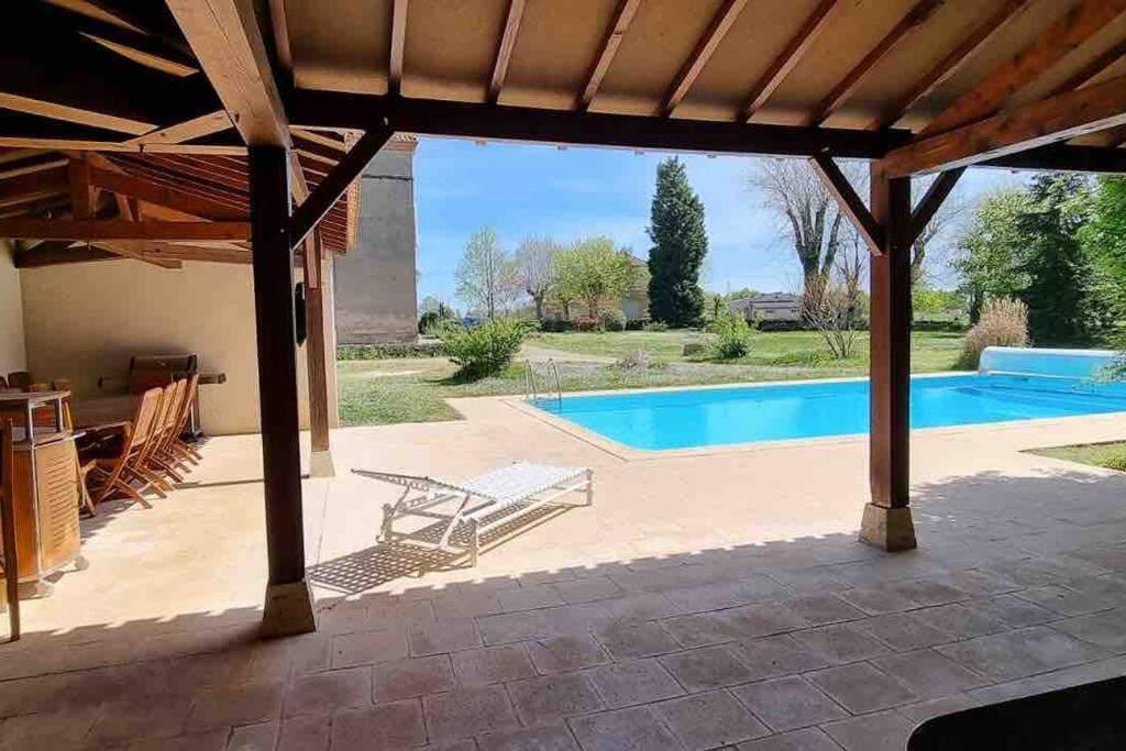 Chateau D'Issandou Golfech Esterno foto