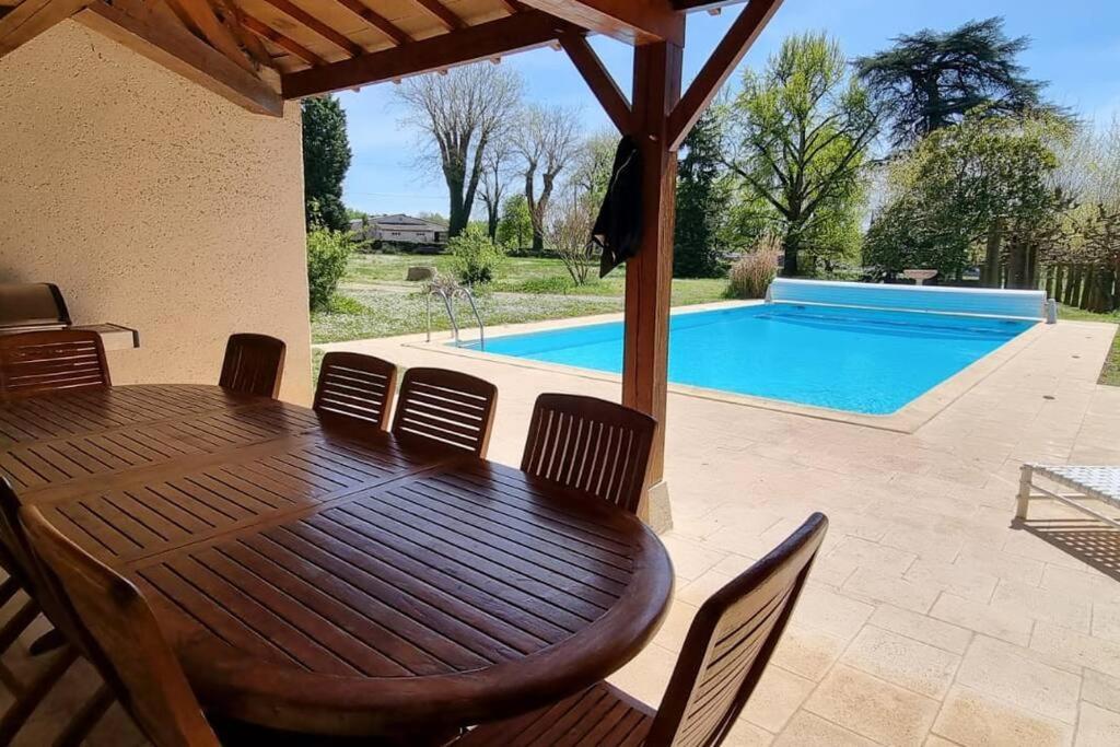 Chateau D'Issandou Golfech Esterno foto